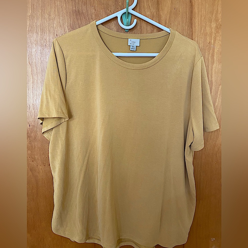 A New Day xxl mustard top